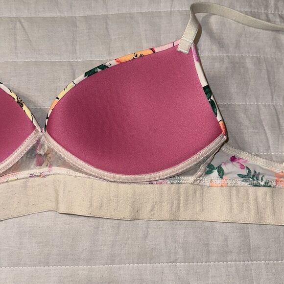 PINK VS 32B Ivory Pink Floral Padded Push-up Bra - Picture 11 of 12